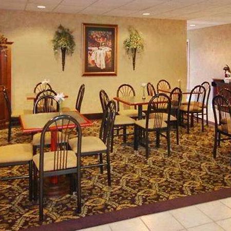 Comfort Suites Airport Columbus Ristorante foto