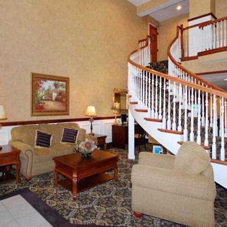 Comfort Suites Airport Columbus Interno foto